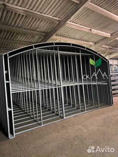 Теплица прямостенная