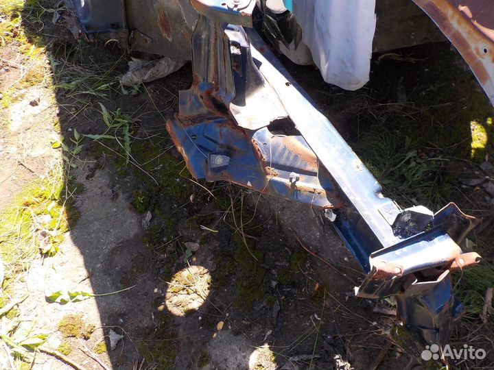 Боковина кузова Vortex estina правая