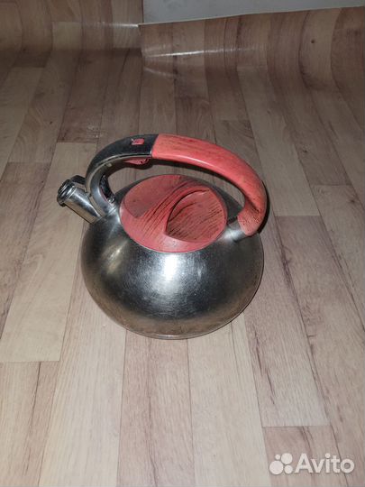 Чайник со свистком