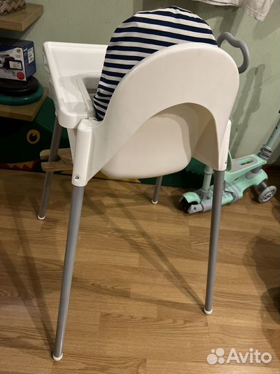 Стульчик для кормления IKEA с подножкой