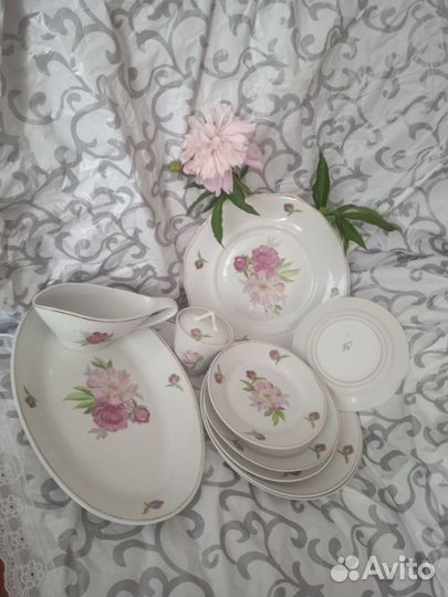 Набор столовой посуды