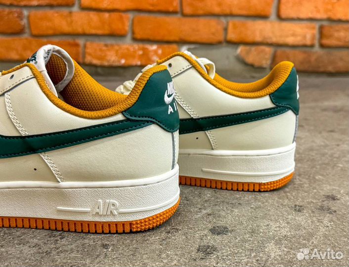 Кроссовки nike air force 1 low cream green