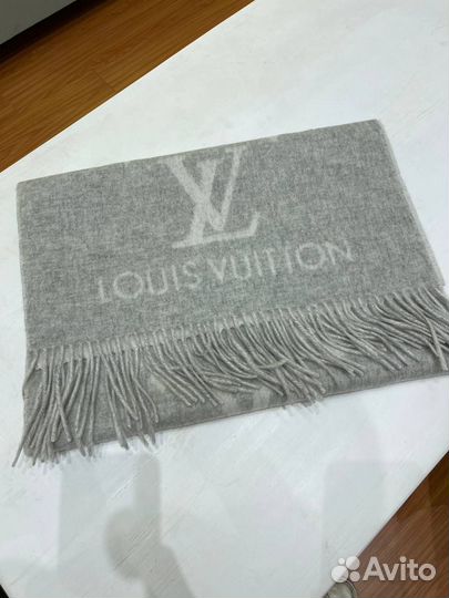 Кашемировый женский шарф Louis Vuitton