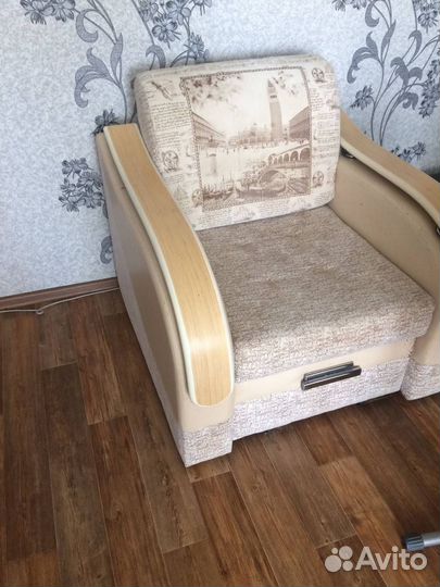 Диван и кресло