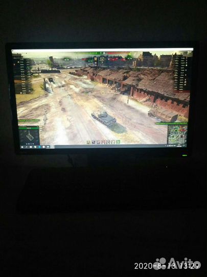 Компьютер с монитором