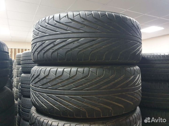 Triangle TR968 215/55 R17 98V
