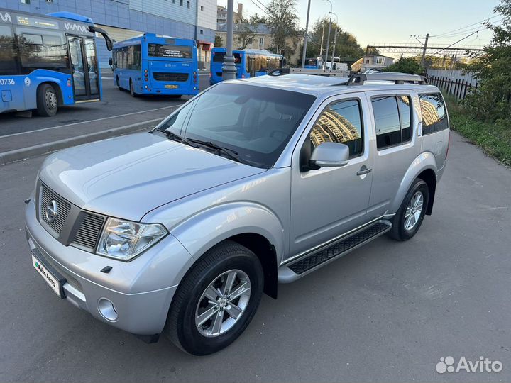 Nissan Pathfinder 2.5 AT, 2008, 259 500 км