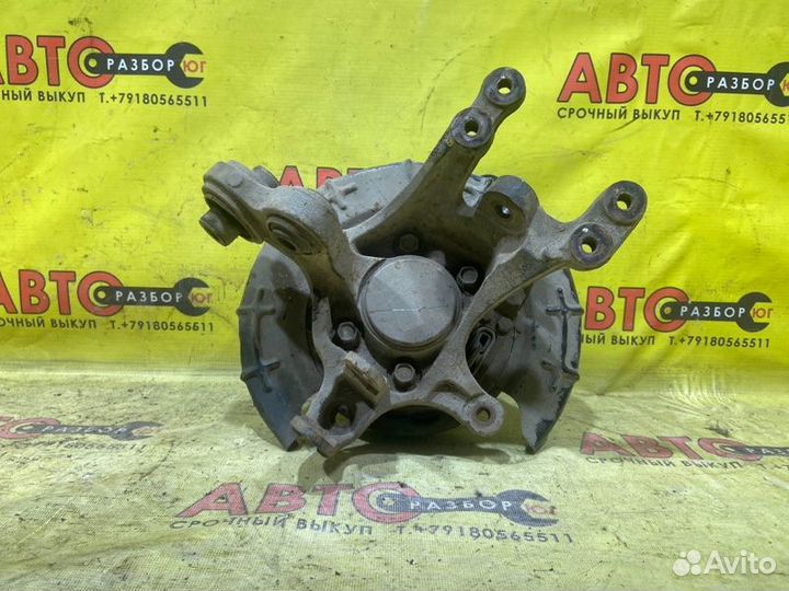 Кулак задний правый Hyundai I30 G4FA 2010