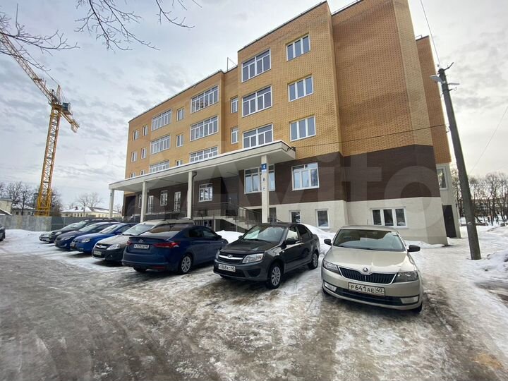 2-к. квартира, 53,9 м², 2/4 эт.