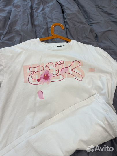 Футболка vlone sakura