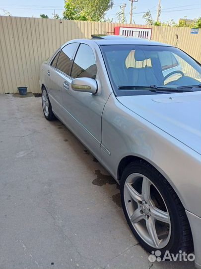 Mercedes s-класс 220