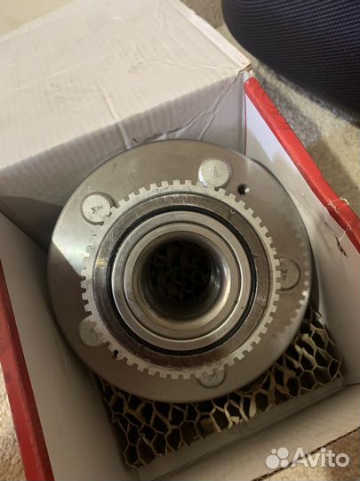 Ступица задняя Toyota Rav4 GH31735