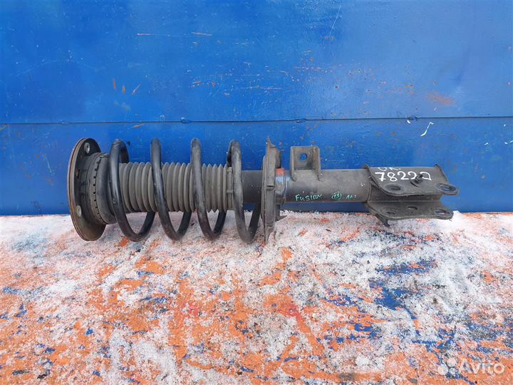 Стойка передняя левая Ford Mondeo 5 2014-2019