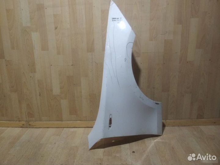 Крыло Bmw 1 E87
