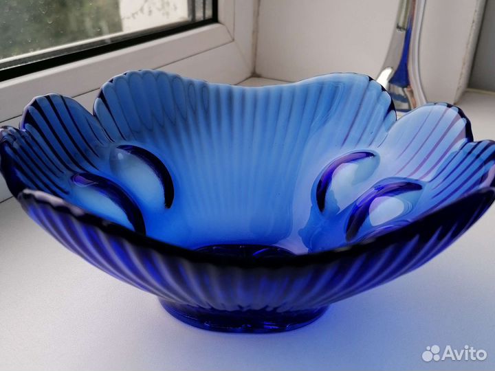 Ваза.Синее стекло