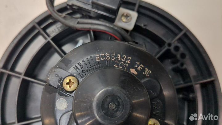 Двигатель отопителя Ford Maverick, 2002