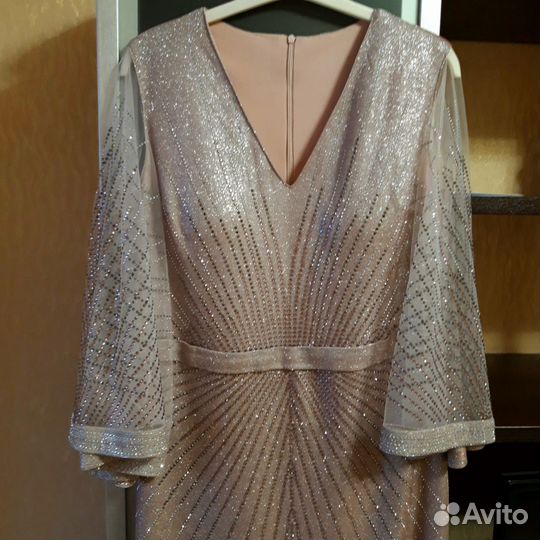 Вечернее платье в пол 48 размер