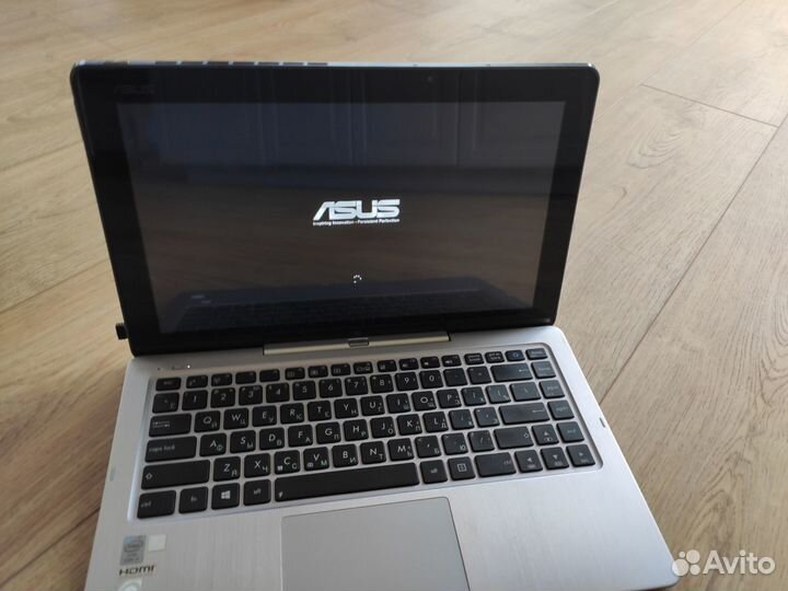 Ноутбук трансформер Asus i7/IPS Transformer Book T