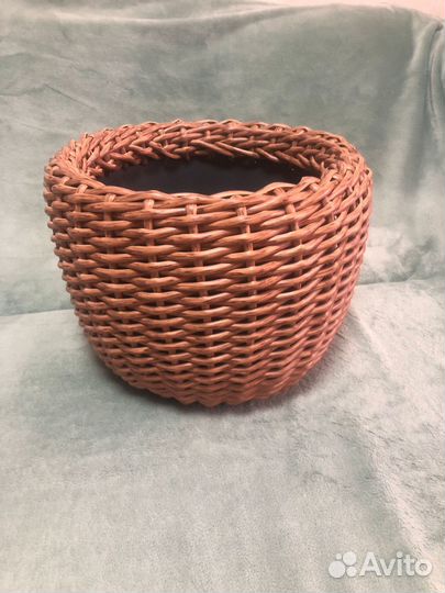 Декоративное кашпо/корзина