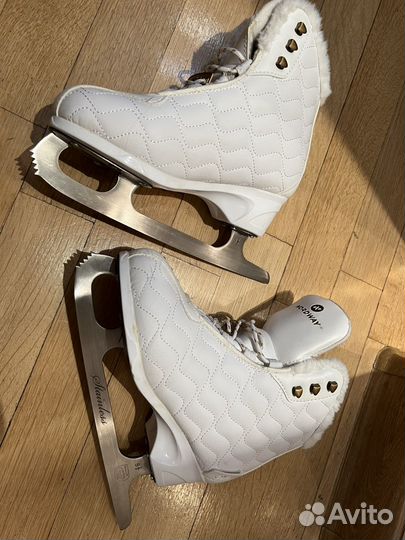 Коньки фигурные Nordway 35