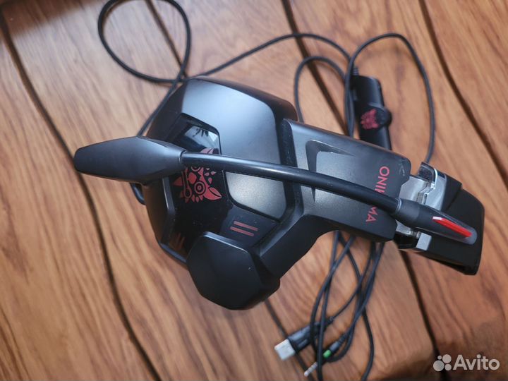 Проводные наушники