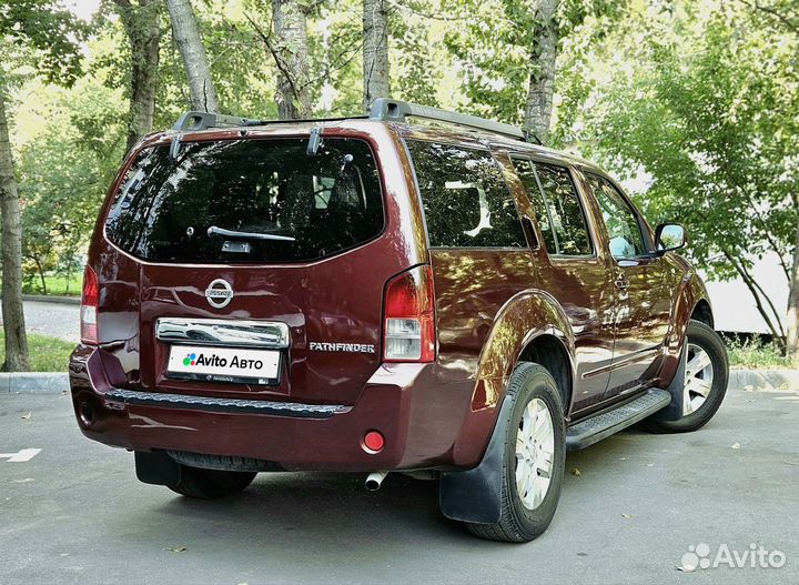 Nissan Pathfinder 2.5 AT, 2006, 186 200 км