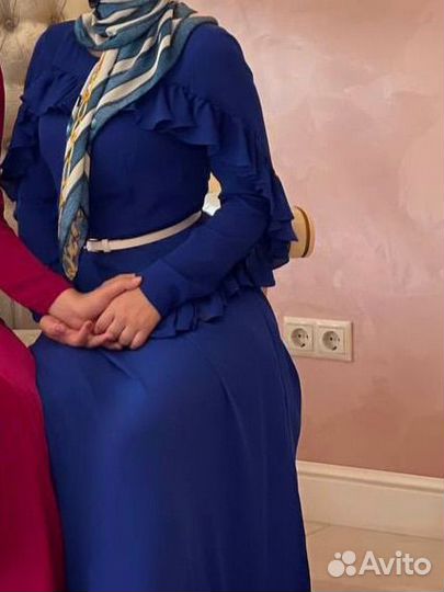 Вечернее платье