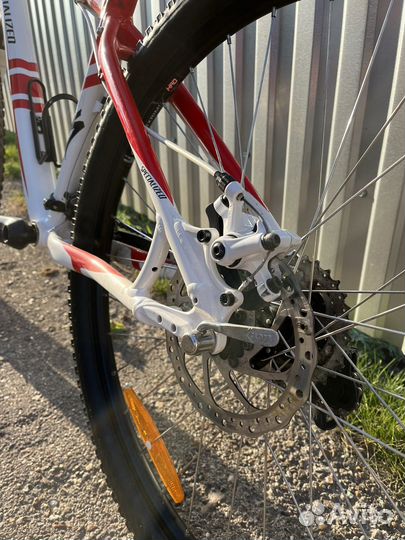 Велосипед Specialized Hardrock Disc 26
