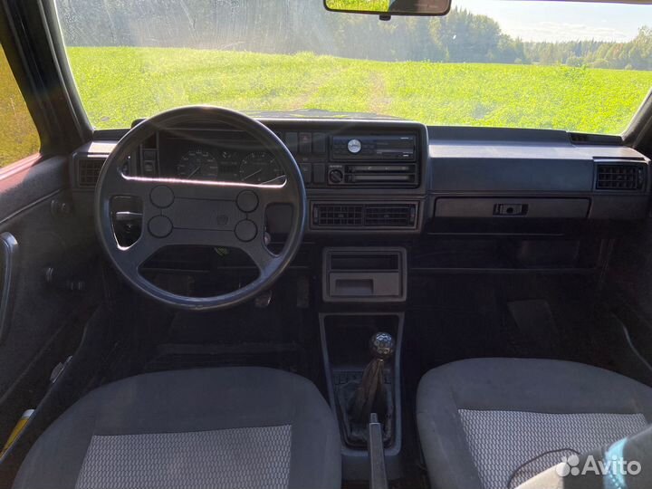 Volkswagen Golf 1.6 МТ, 1985, 200 000 км