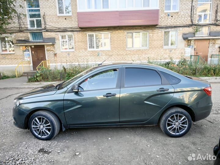 LADA Vesta 1.6 МТ, 2017, 190 000 км