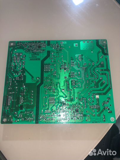 Блок питания CH1160D-1MF 600-UBE