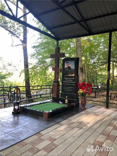 Памятники, памятники из гранита