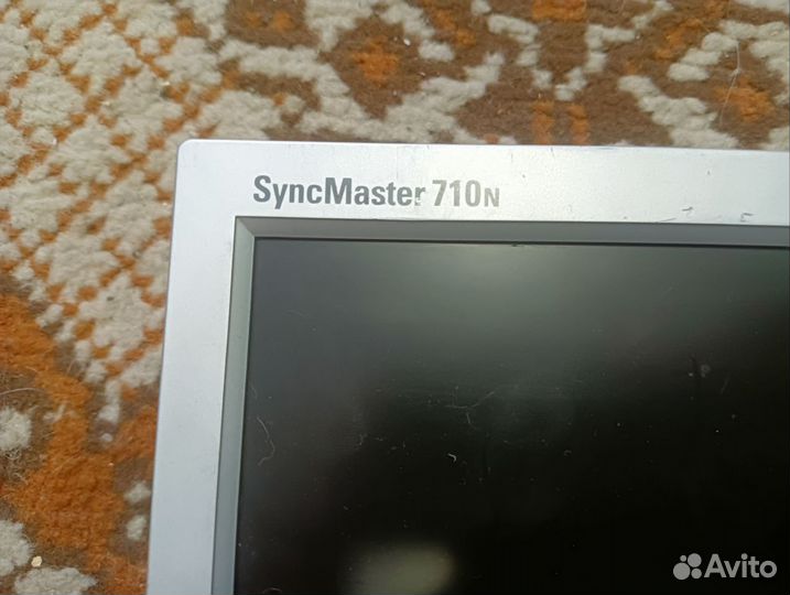 Монитор Samsung syncmaster 710n. Диагональ 17 дюйм