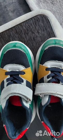 Кроссовки детские