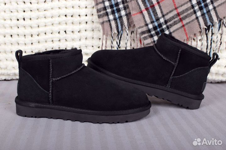 Ugg mini