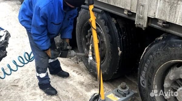 Грузовой выездной шиномонтаж