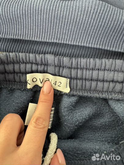 Женский костюм с начесом 42