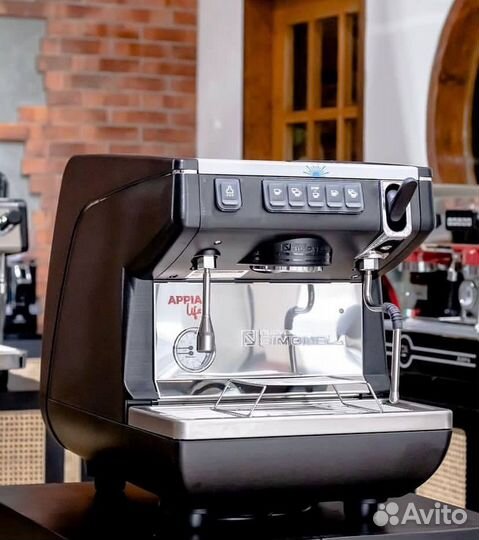 Кофемашина Nuova Simonelli Appia Life 1 GR V