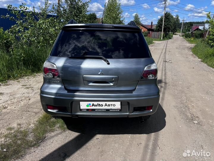 Mitsubishi Outlander 2.4 AT, 2006, 360 500 км