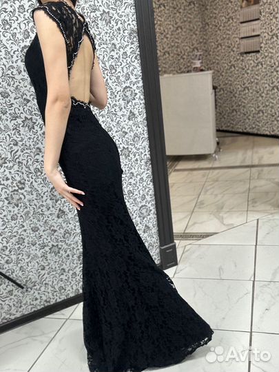 Вечернее платье