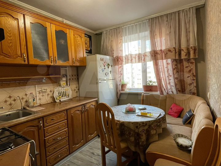 2-к. квартира, 70 м², 7/10 эт.