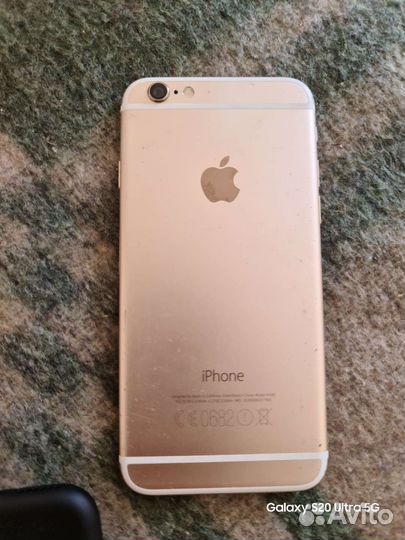 Телефон iPhone 6