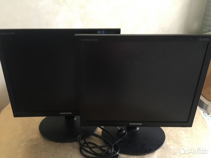 Монитор Samsung E1920NR