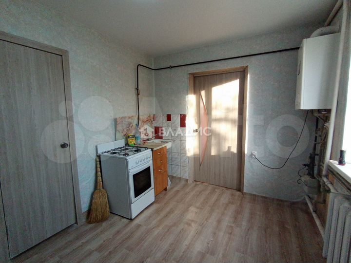 1-к. квартира, 35 м², 1/2 эт.