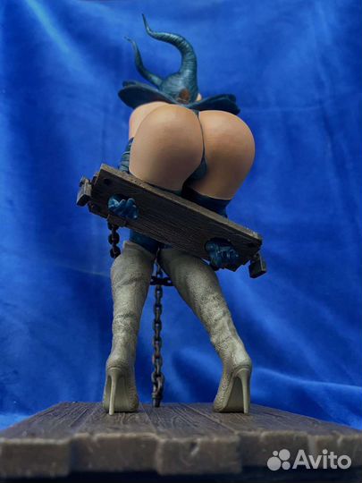 Коллекционная фигура Малефисента