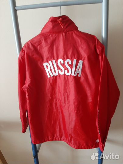 Костюм спортивный демисезон 140