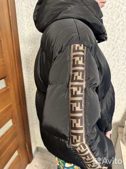 Пуховик Fendi