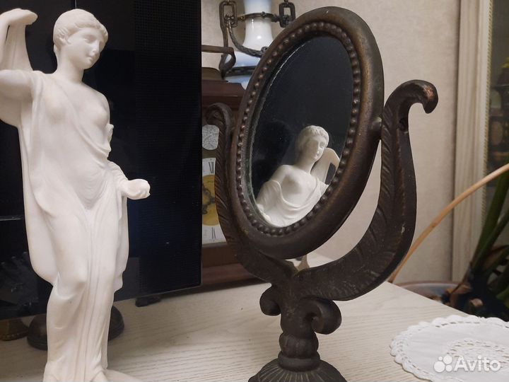 Винтаж Зеркало +подставка для украшений
