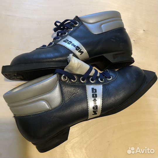 Ботинки лыжные Botas