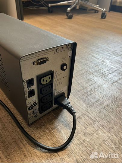 Ибп APC Smart-UPS sс420